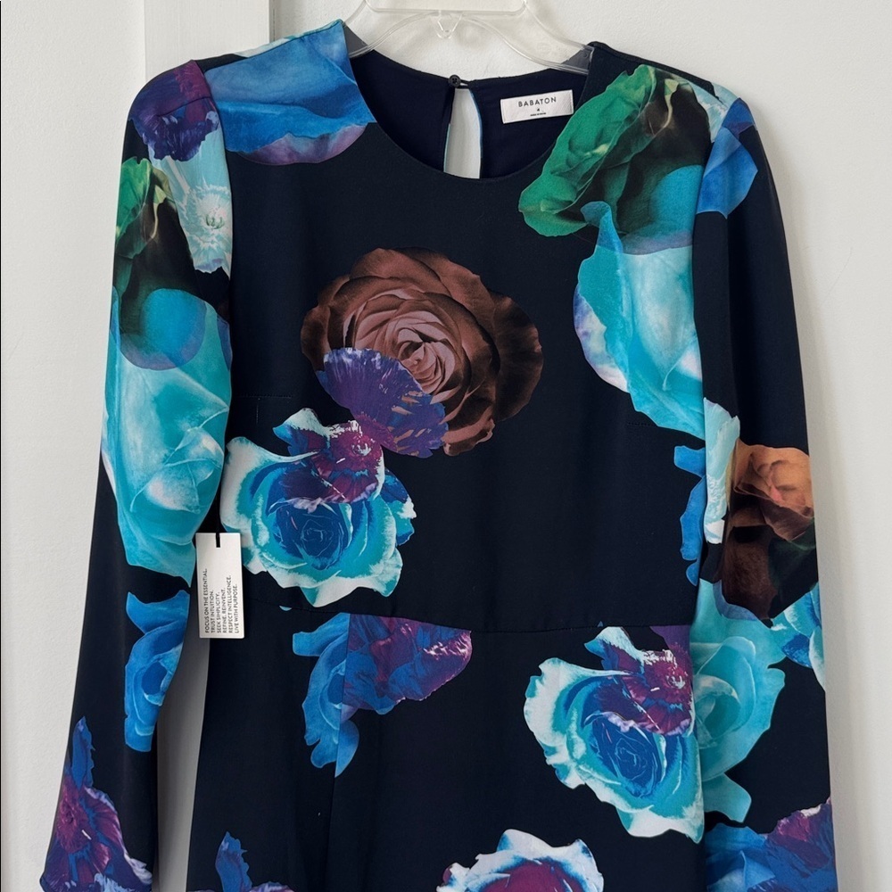 NWT Aritzia Babaton Maxwell Midi Dress in Blue Floral Size 4 - Picture 5 of 14